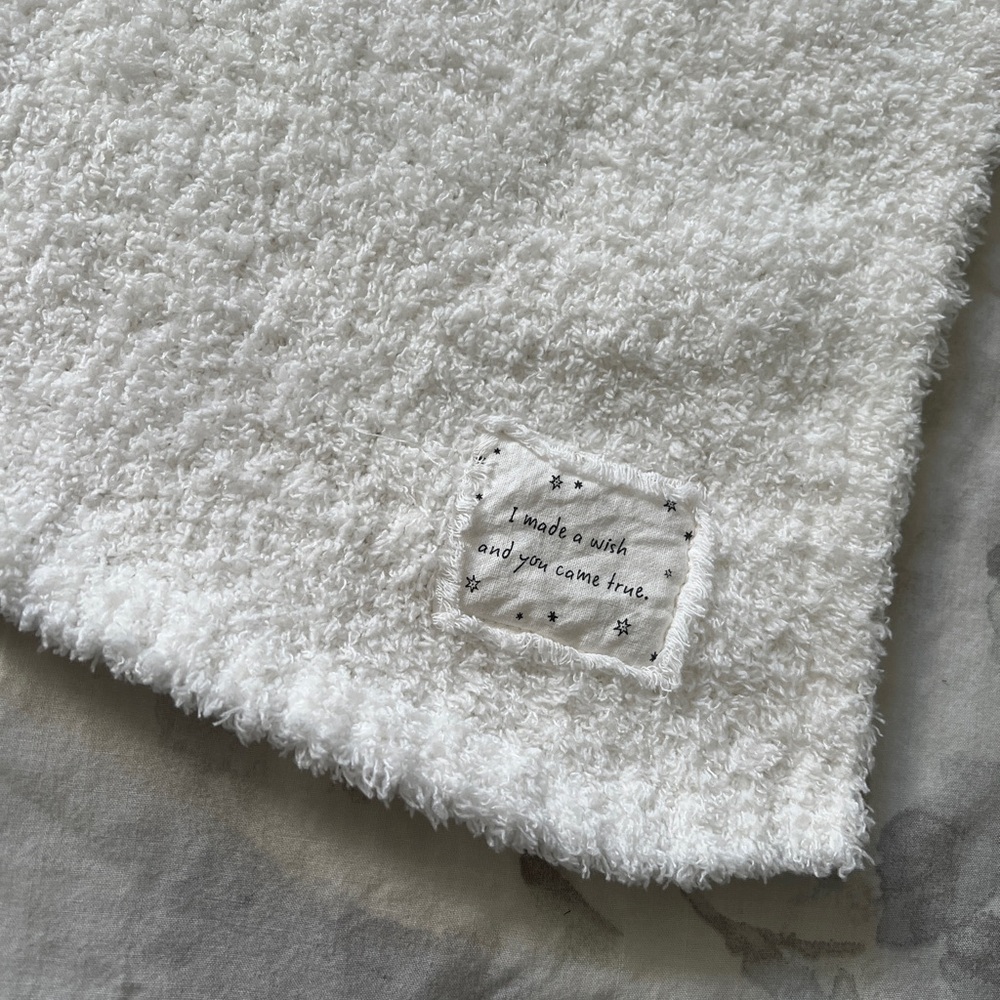 Cozy White Women's Sweater - Picture 4 of 4